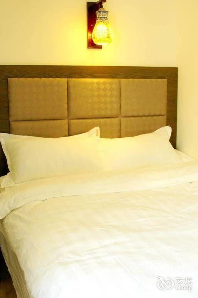 Chengdu Brocade Inn Екстер'єр фото