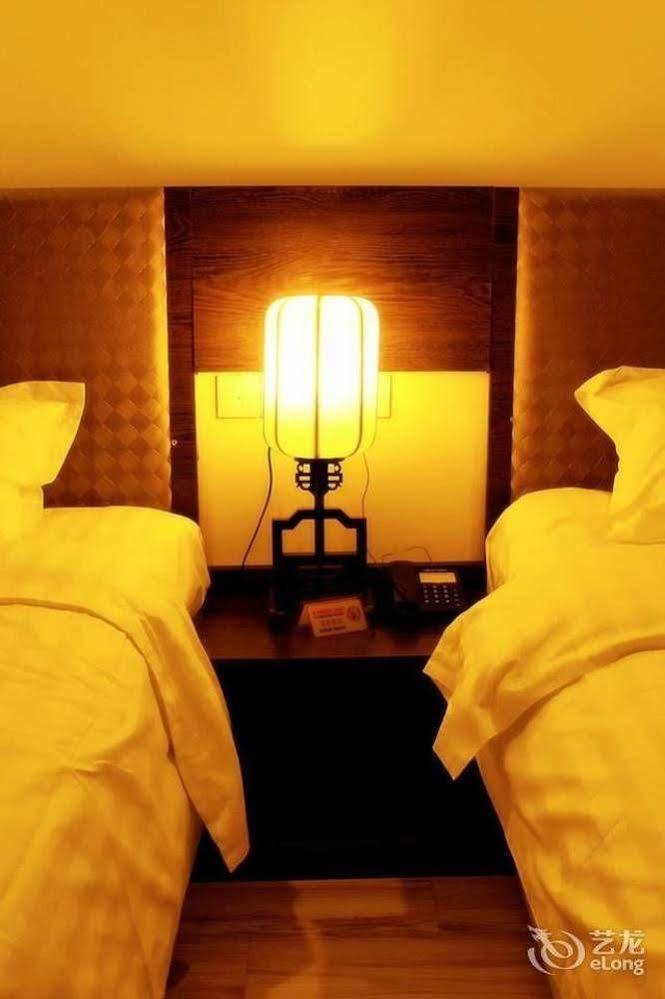 Chengdu Brocade Inn Екстер'єр фото